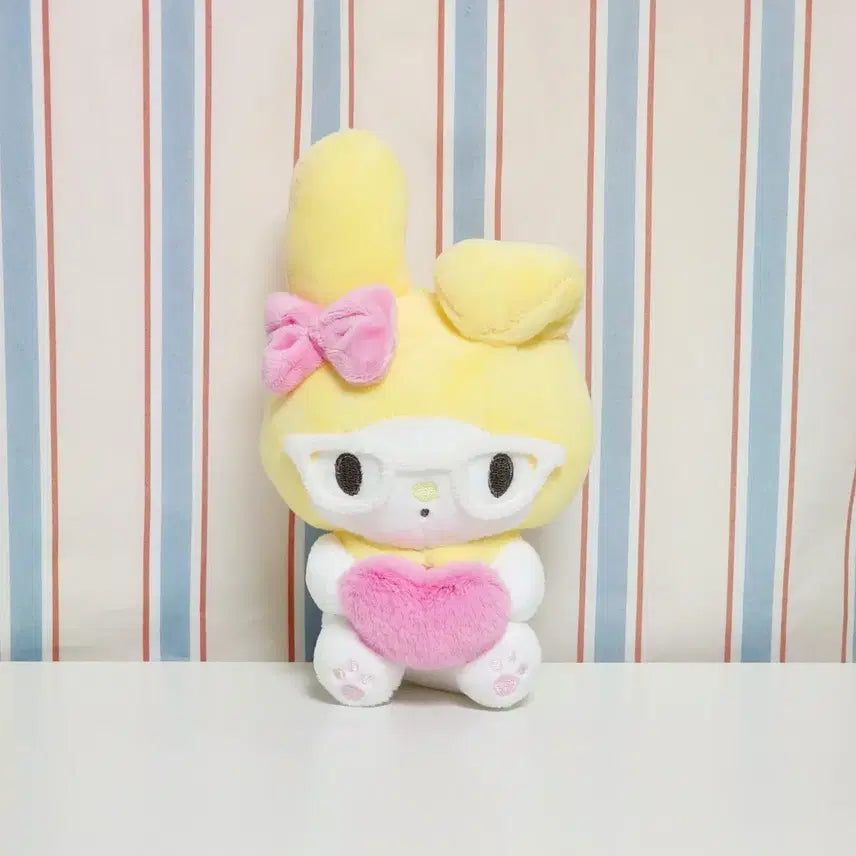 [BUNJANG] Sanrio My Melody 50th Anniversary Yellow Heart Keyring Doll / 새상품)안경 마이멜로디 50주년 옐로우 하트 키링 인형_산리오 누이 굿즈