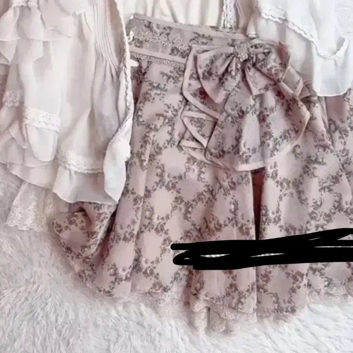 [BUNJANG] Axispharm Himegyaru Lattegyaru Flower Culottes / 엑시즈팜 히메갸루 라떼갸루 플라워큐롯