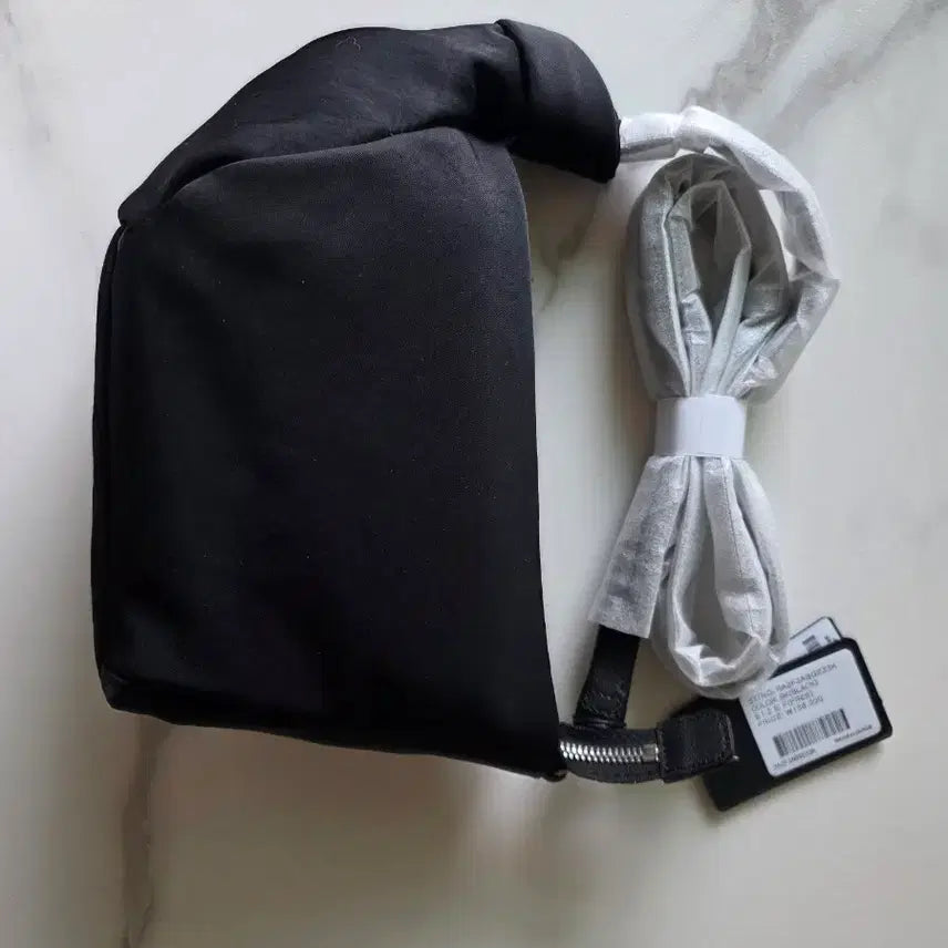 [BUNJANG] LOUISA &amp; LOUISE Rilla Mini Crossbody Tote Bag / 루즈앤라운지 릴라 미니 크로스백 새상품 토트백