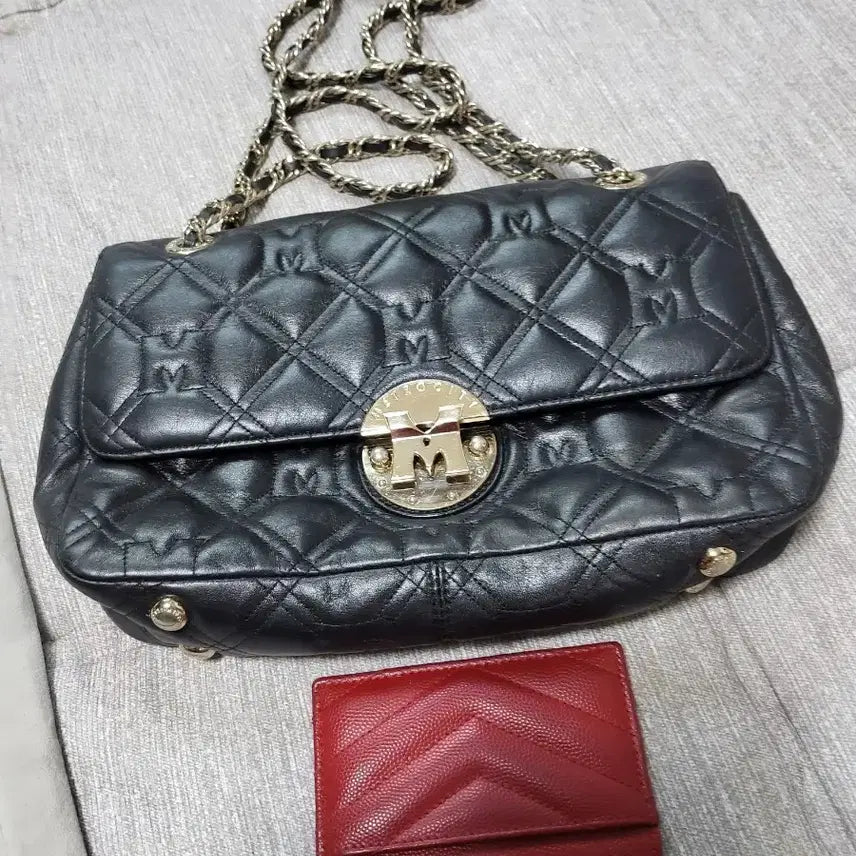 [BUNJANG] MCM Quilting Chain Bag / 메트로시티 퀼팅 체인백