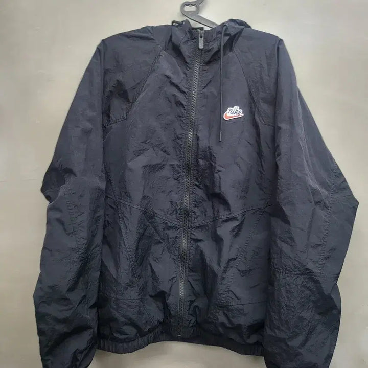 [BUNJANG] Nike Black Hooded Windbreaker Jacket / 나이키 바람막이 블랙 후드집업m
