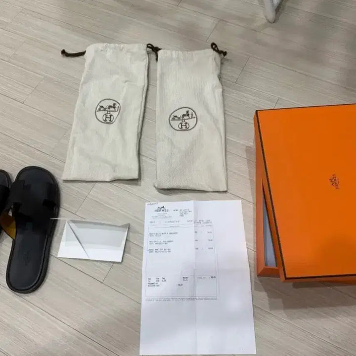 [SOLD OUT] 에르메스 이즈미르 남성 42사이즈