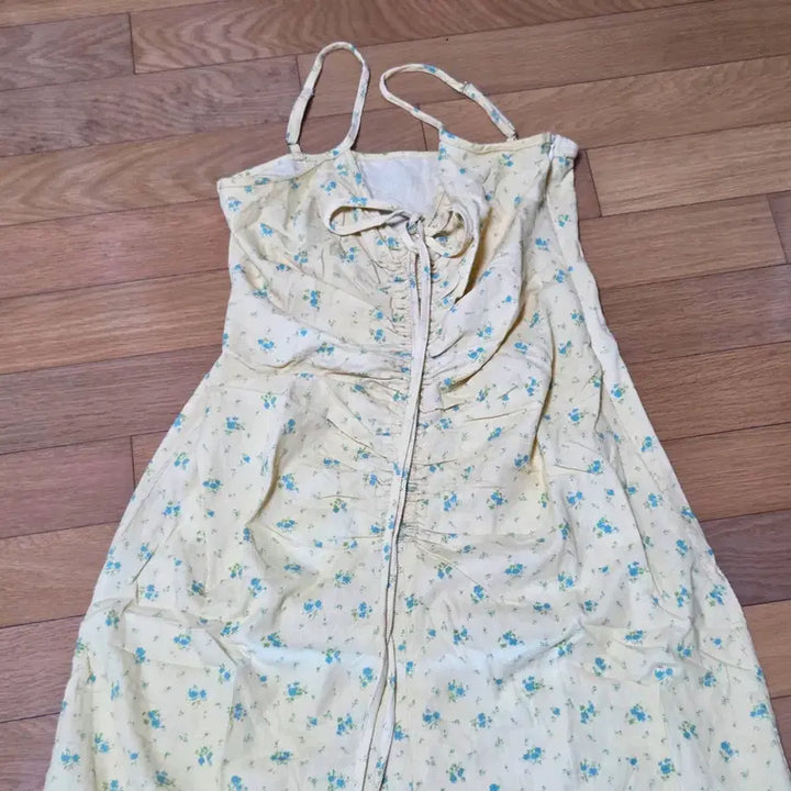 [BUNJANG] Femme Muse Shirring Ribbon Dress / 팜므뮤즈 셔링리본원피스