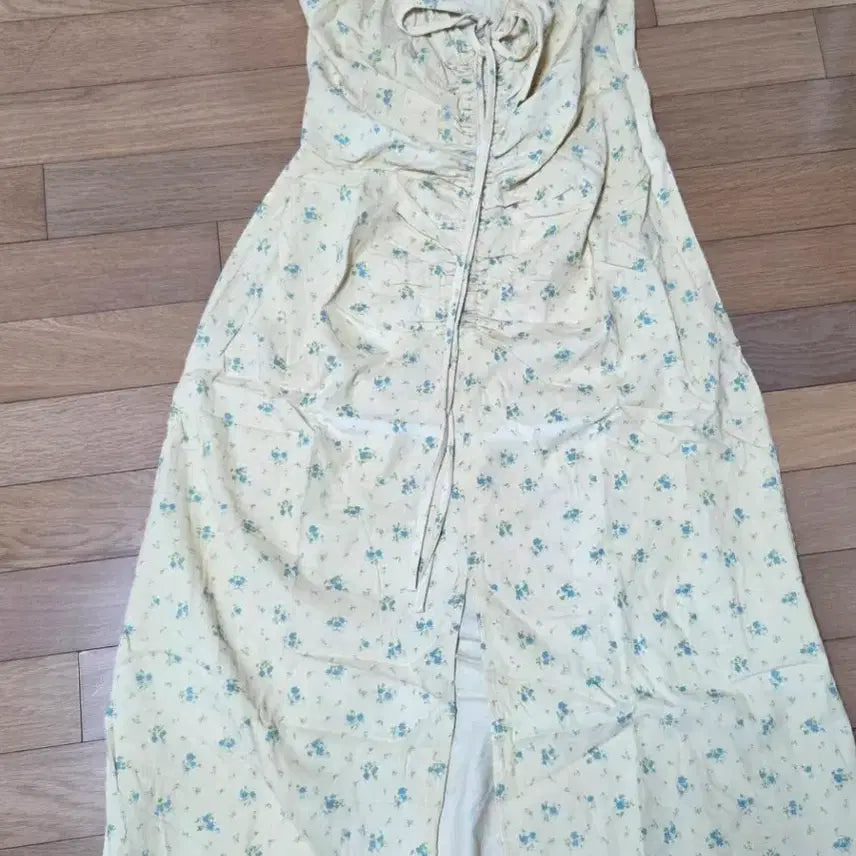 [BUNJANG] Femme Muse Shirring Ribbon Dress / 팜므뮤즈 셔링리본원피스