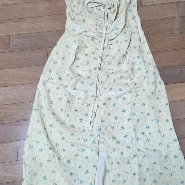 [BUNJANG] Femme Muse Shirring Ribbon Dress / 팜므뮤즈 셔링리본원피스