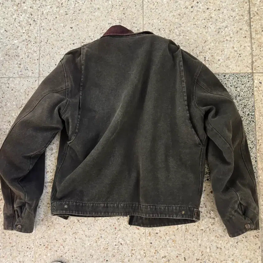 [SOLD OUT] 칼하트 티트로이트 PTL L사이즈