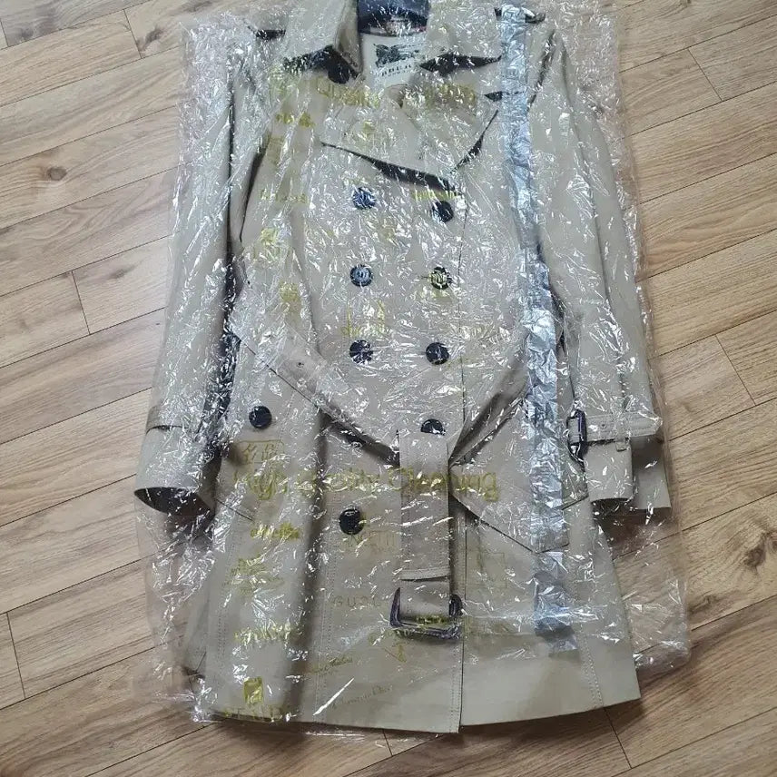 [BUNJANG] Burberry Beige Trench Coat Women&