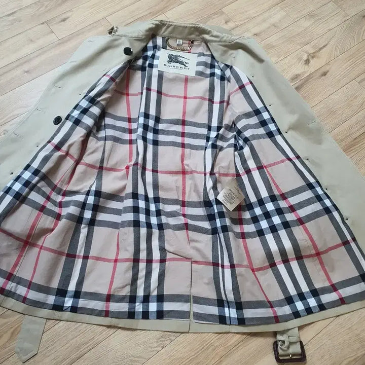 [BUNJANG] Burberry Beige Trench Coat Women&