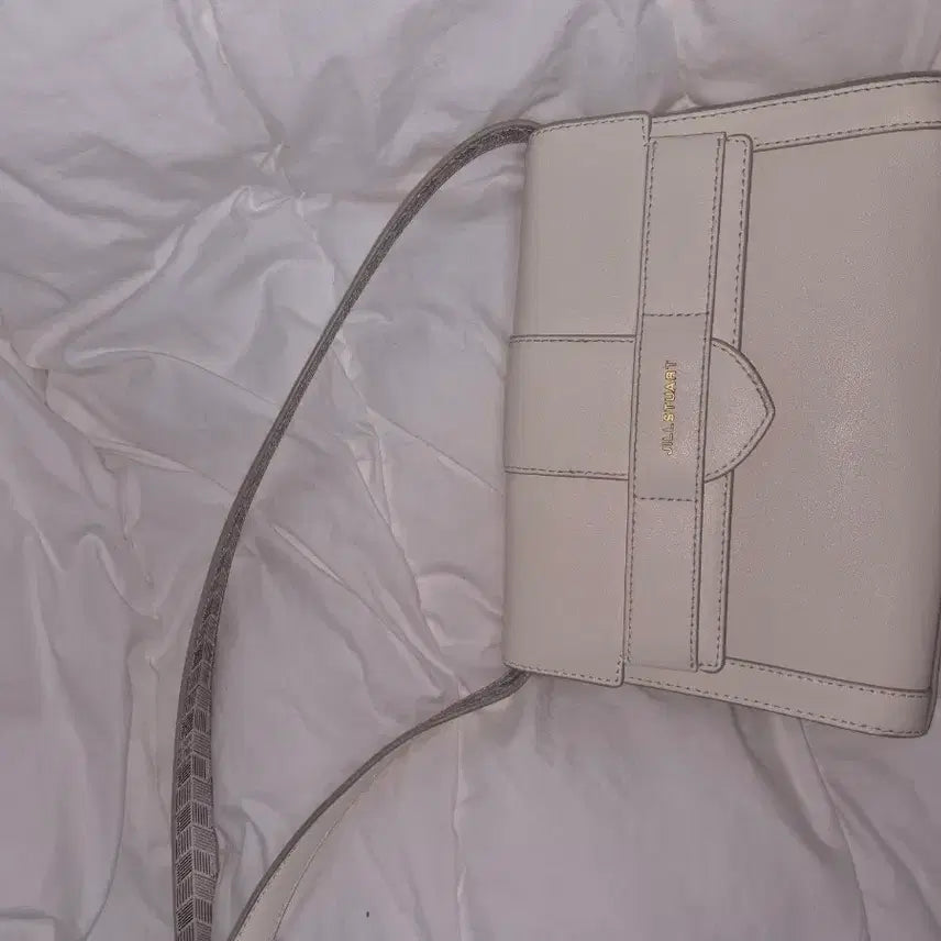 [BUNJANG] JILLSTUART Ivory Crossbody Bag / 질스튜어트 아이보리 가방