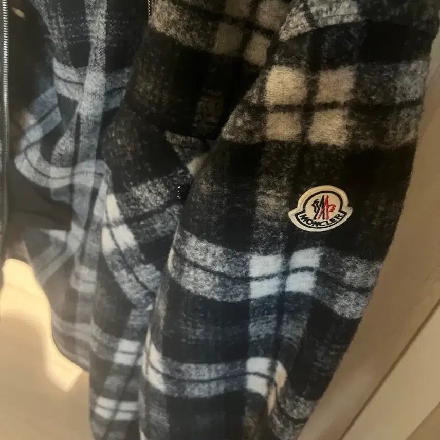 [BUNJANG] Moncler Tartan Shirt Jacket / [5월특별할인] 몽클레어 타탄 셔츠 블루/화이트 셔츠 자켓