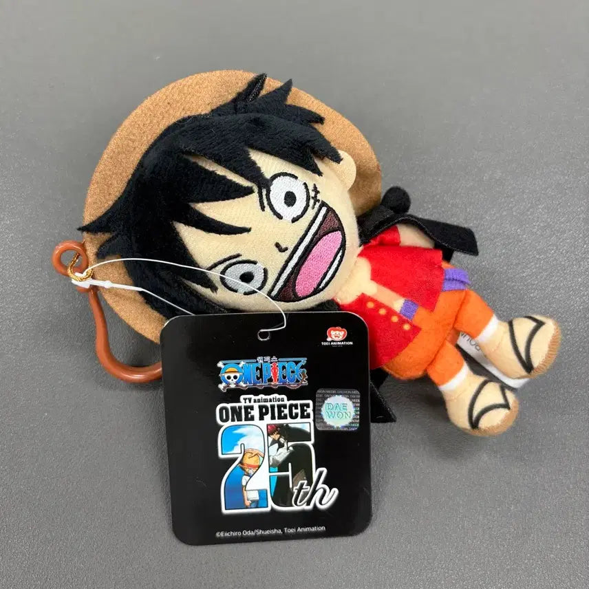 [BUNJANG] One Piece 25th Anniversary Luffy Plush Keychain (12cm) / (미사용 12cm) 원피스 25주년 루피 누이인형 키링