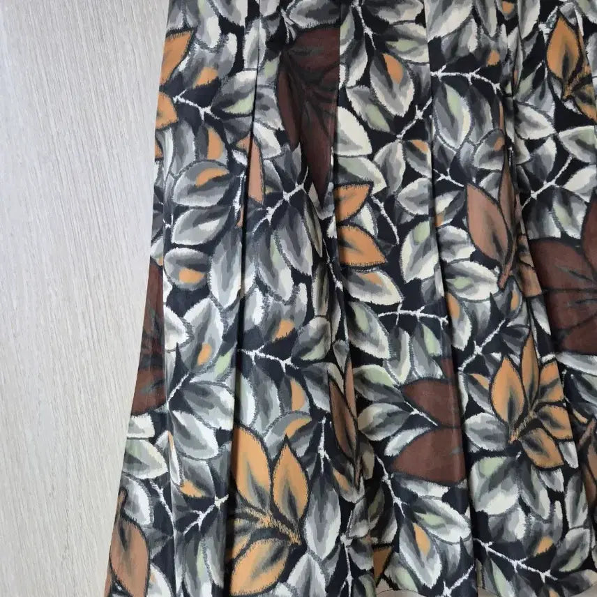 [SOLD OUT] (정품) 마르니 플라워 스커트 패턴  플리츠 스커트 38