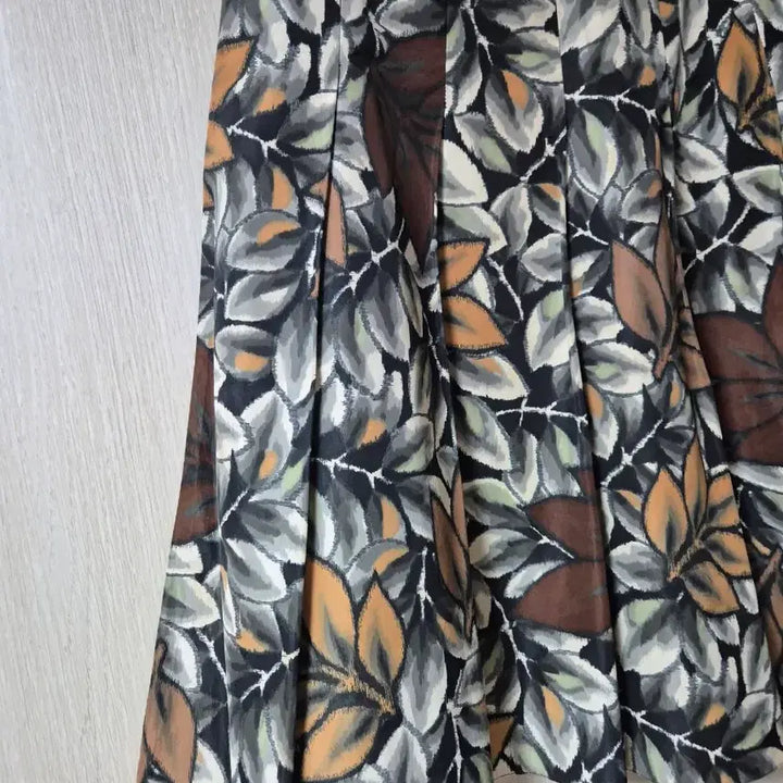 [SOLD OUT] (정품) 마르니 플라워 스커트 패턴  플리츠 스커트 38