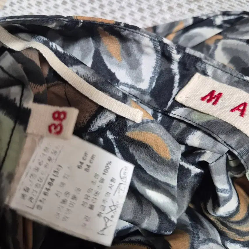 [SOLD OUT] (정품) 마르니 플라워 스커트 패턴  플리츠 스커트 38