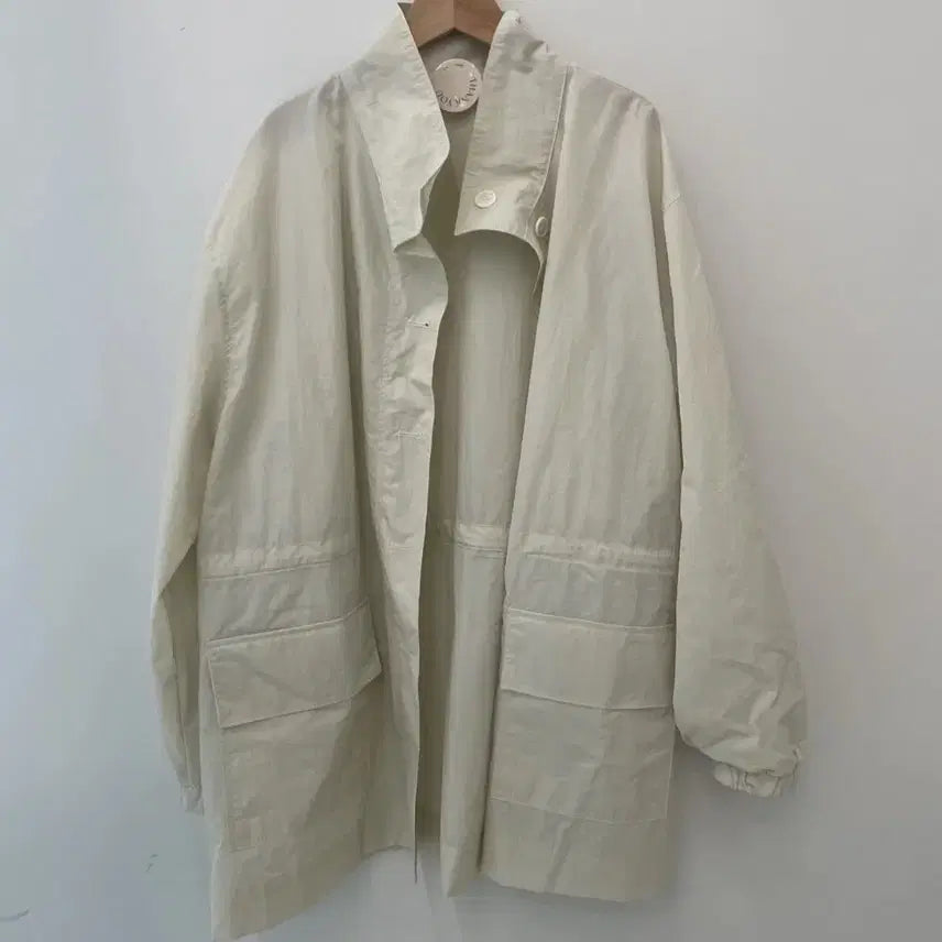 [BUNJANG] MaybeBaby Zoydbebe Beige Blouse / 메이비베이비 조이드비비에