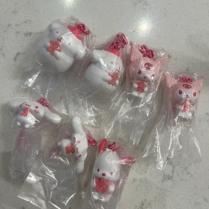 [BUNJANG] Sanrio Sakura Gacha Bundle Set / 산리도 벚꽃 사쿠라 가챠 일괄