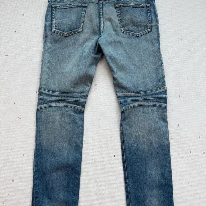 [BUNJANG] Balmain Biker Distressed Jeans / 발망 바이커 디스진 청바지