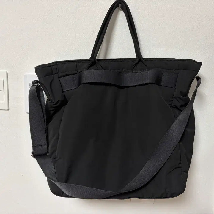 [BUNJANG] Uniqlo 2-Way Tote Bag / 유니클로 2WAY 토트백