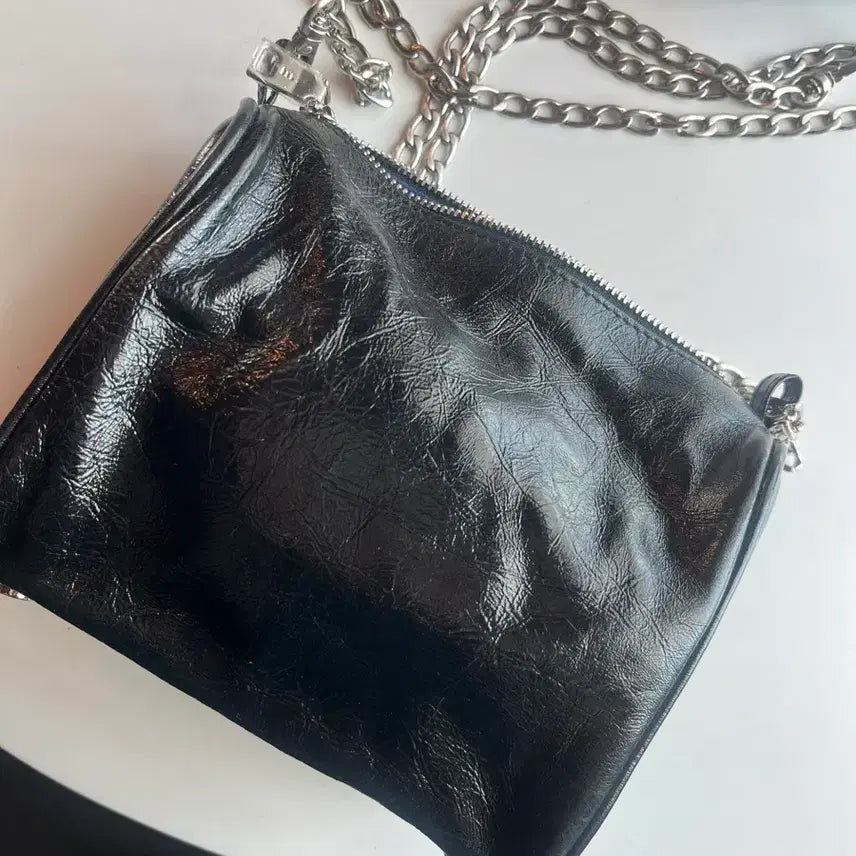[SOLD OUT] 미닛뮤트 브렛미니 블랙