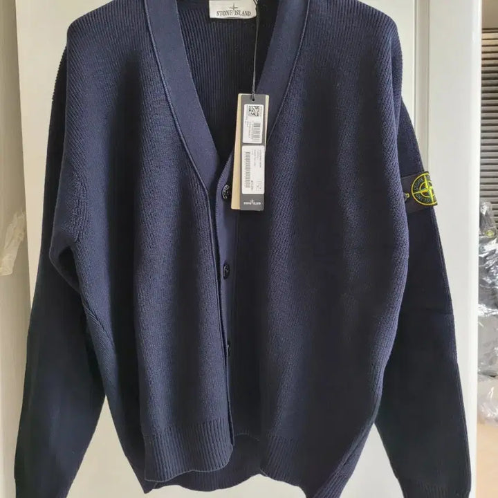 [BUNJANG] Stone Island 26SS Organic Cotton Cardigan Navy / [새상품 클래식의 진화, 26SS 스톤아일랜드 오가닉 코튼 가디건 네이비