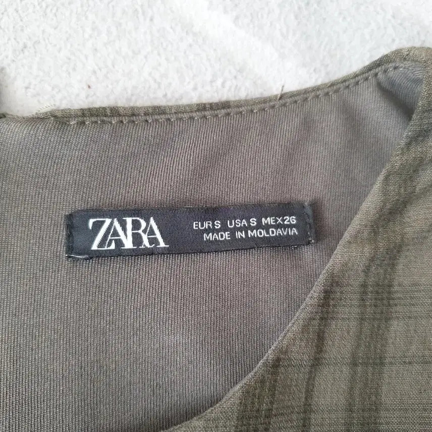 [BUNJANG] ZARA Checkered Shirred Mini Dress / (오늘특가) 자라 체크 셔링 미니원피스