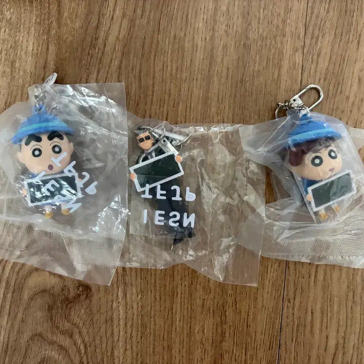 [SOLD OUT] 짱구 맹구 과일 키링&amp;mbti&amp;책가방&amp;기차 피규어 키링