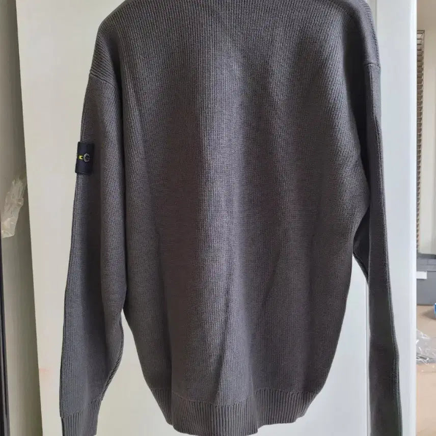 [BUNJANG] Stone Island 26SS Organic Cotton Cardigan Grey / 새상품] 클래식의 진화, 26SS 스톤아일랜드 오가닉 코튼 가디건 그레이