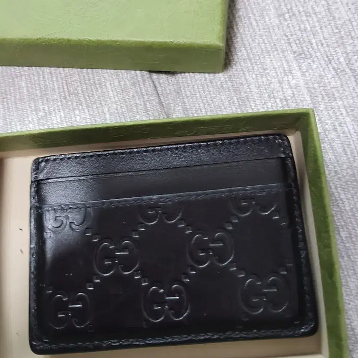 [BUNJANG] Gucci GG Embossed Card Wallet / 구찌 GG엠보스 카드지갑 블랙