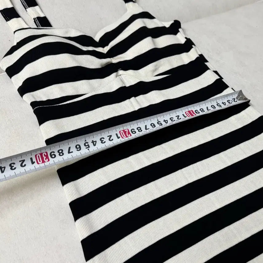 [BUNJANG] Moncler Striped Knit Long Dress / 몽클레르 스트라이프 니트 롱 원피스