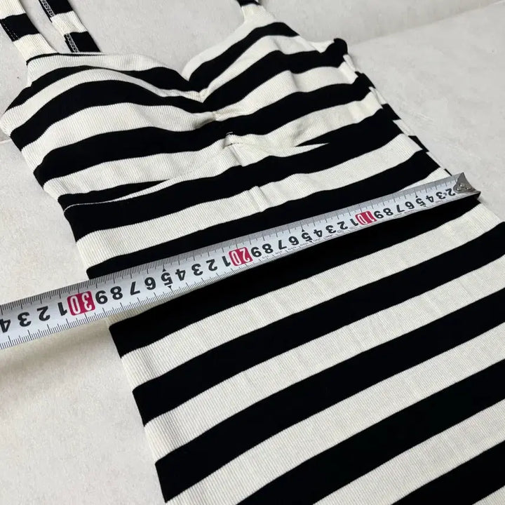 [BUNJANG] Moncler Striped Knit Long Dress / 몽클레르 스트라이프 니트 롱 원피스