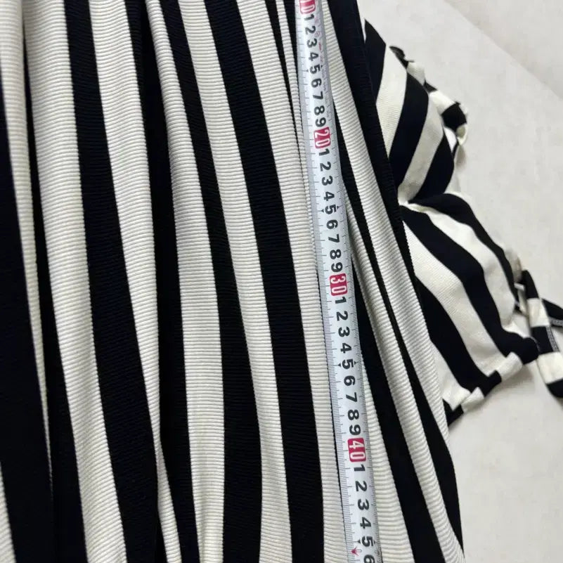 [BUNJANG] Moncler Striped Knit Long Dress / 몽클레르 스트라이프 니트 롱 원피스