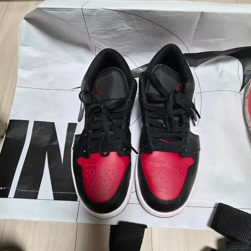 [BUNJANG] Nike Jordan, New Balance Sneakers (260 Size) / 나이키 조던뉴발란스 260 사이즈 운동화