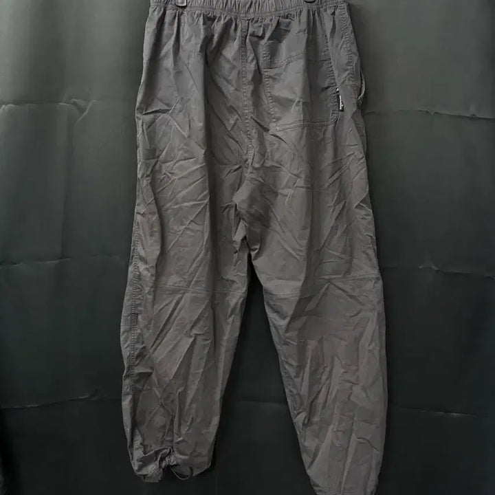 [BUNJANG] New Balance Nylon Jogger Pants / 뉴발란스 나일론 조거팬츠
