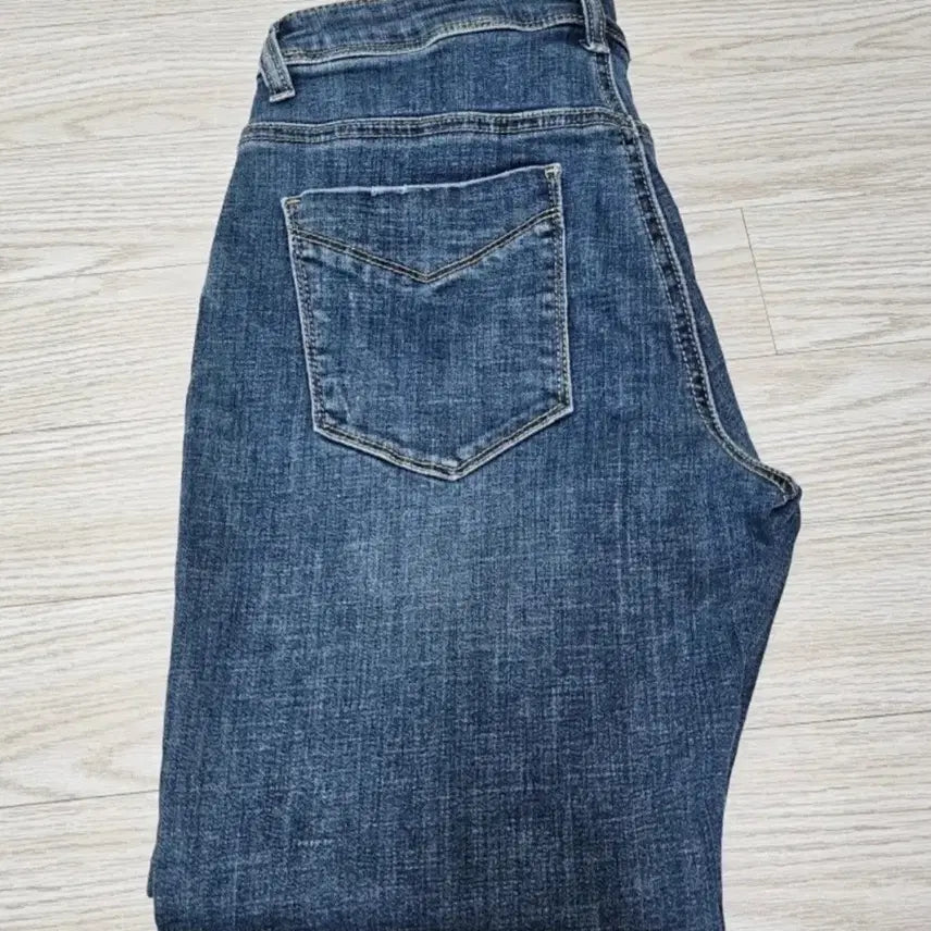 [BUNJANG] Washed Denim Jeans / 여성 워싱 데님 청바지 27