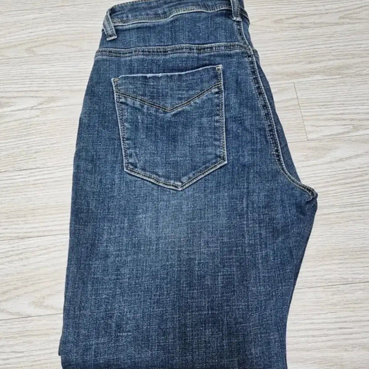[BUNJANG] Washed Denim Jeans / 여성 워싱 데님 청바지 27