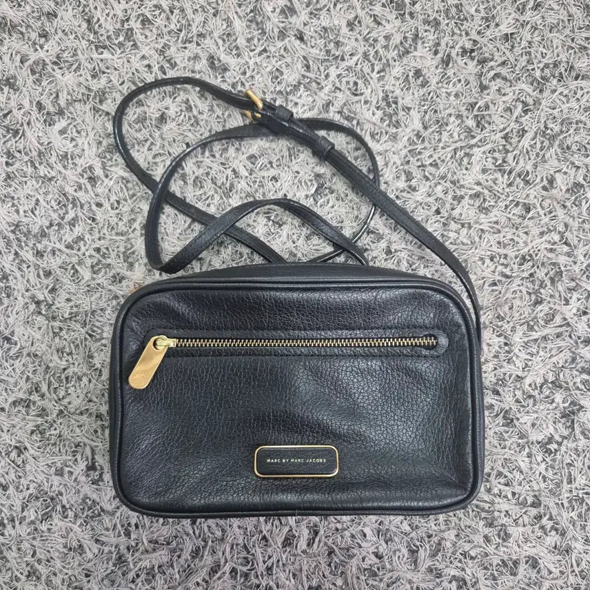 [BUNJANG] Marc by Marc Jacobs Sally Crossbody Bag / 마크 바이 마크 제이콥스 샐리 크로스백 미착용