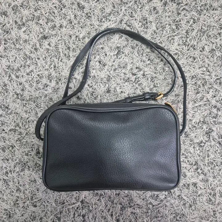 [BUNJANG] Marc by Marc Jacobs Sally Crossbody Bag / 마크 바이 마크 제이콥스 샐리 크로스백 미착용
