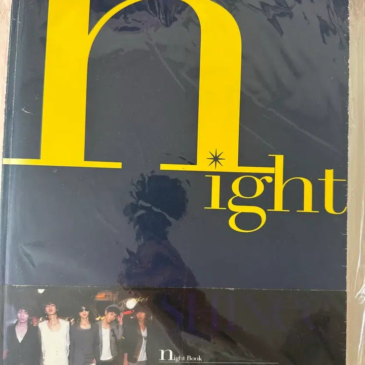 [SOLD OUT] 샤이니 온유 종현 키 민호 태민 첫번째 화보집 Day Night 일괄 양