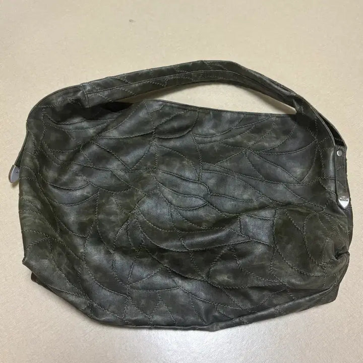 [BUNJANG] Sand Museum Cactus Hobo Bag [Olive] / 마지막가격내림 택포 )샌드뮤지엄 호보백 CACTUS HOBO BAG