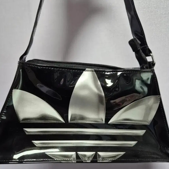 [BUNJANG] Adidas Airliner Shoulder Bag Black / 아디다스 에어라이너 숄더백 블랙
