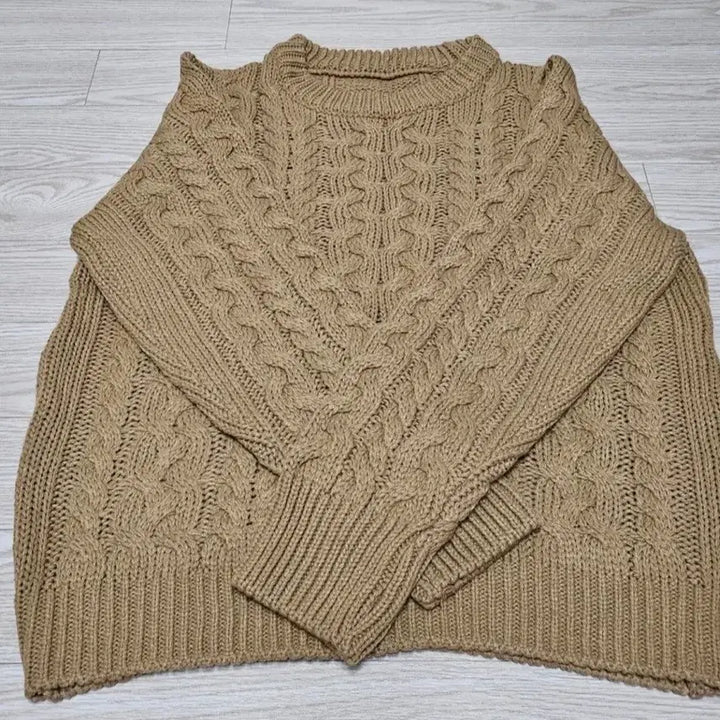 [BUNJANG] Kkwabaegi Knit Sweater - Brown / 마지막 가격/거의 새것 꽈배기 니트 스웨터 브라운