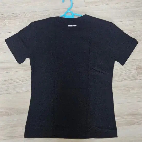 [BUNJANG] DSQUARED2 Slim Fit Short Sleeve T-Shirt - Black (Size S) / 새것 반택포8천) DSQUARED2 슬림핏 반팔 s