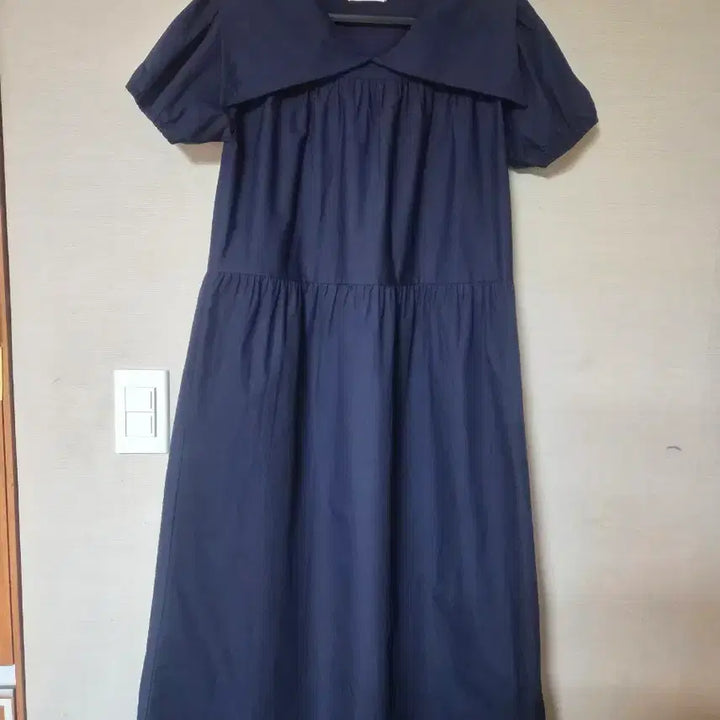 [SOLD OUT] 세컨드스토리 네이비 카라 반팔 롱 원피스