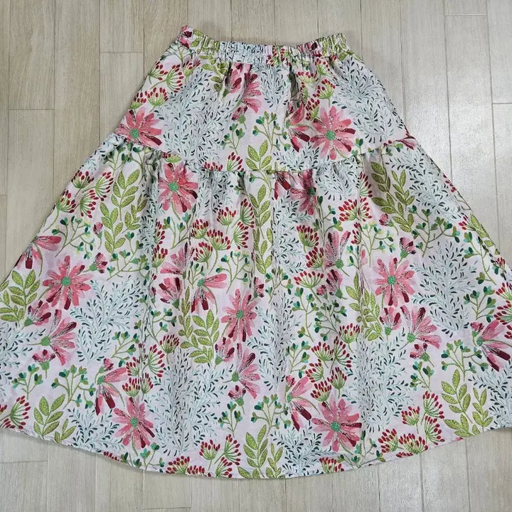 [BUNJANG] Floral Jacquard A-line Flare Long Skirt / 들꽃나염 자가드 아방핏 플레어 롱스커트 FREE
