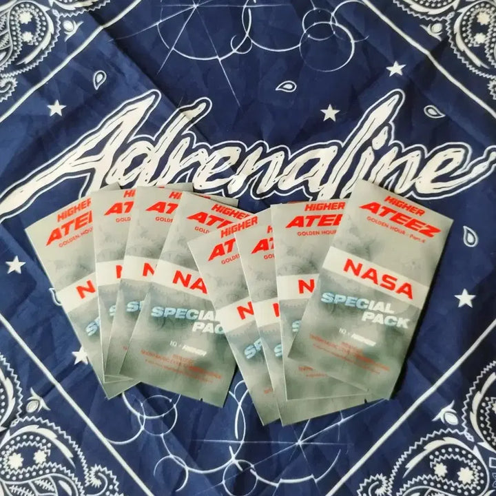 [SOLD OUT] 에이티즈 타임피스 하이어 나사 컴백 스페셜 패키지 세트