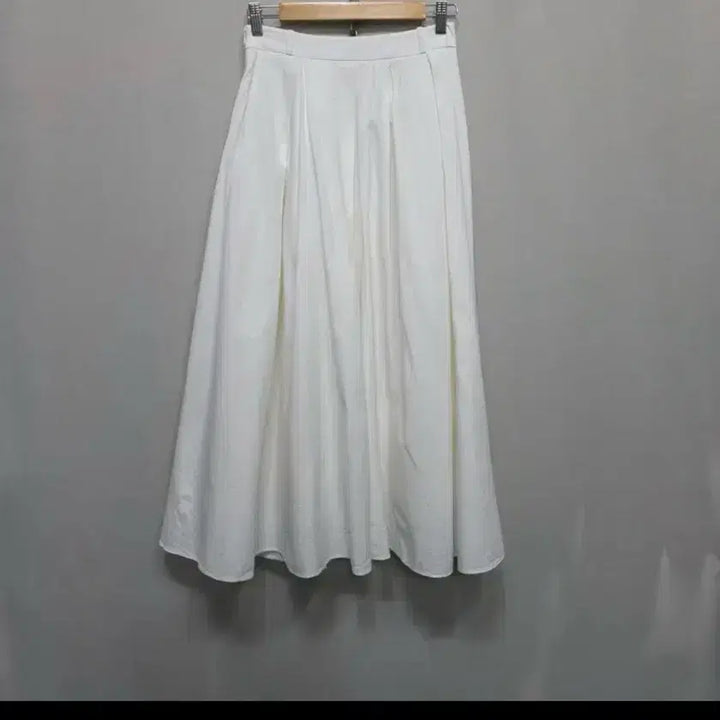 [BUNJANG] Sie Pleated Long Skirt / 시에 sie 플리츠 롱 스커트