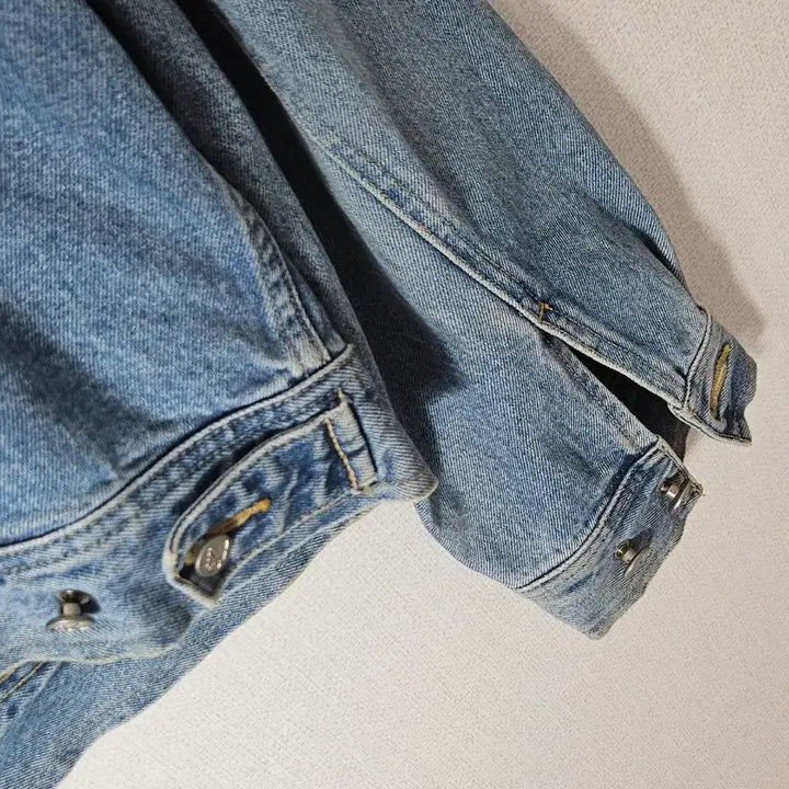 [BUNJANG] Calvin Klein Vintage Cutting Denim Jacket - Men&