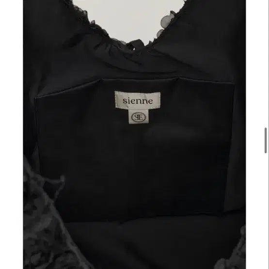 [BUNJANG] 시엔느(SIENNE) Gypsy Rose Big Bag (Black) / 시엔느(SIENNE) Gypsy Rose Big Bag (Black)