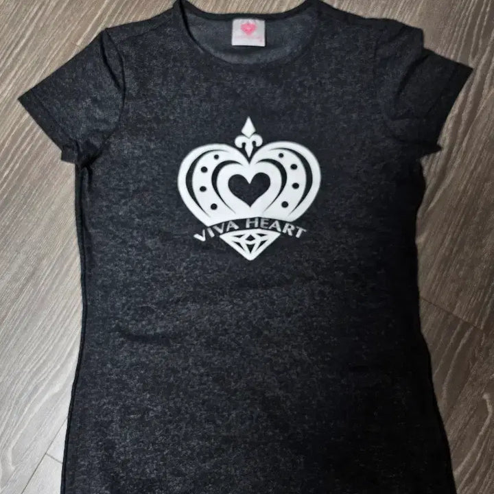 [BUNJANG] VIVA HEART Black Short Sleeve T-Shirt / VIVA HEART 블랙 반팔 티셔츠