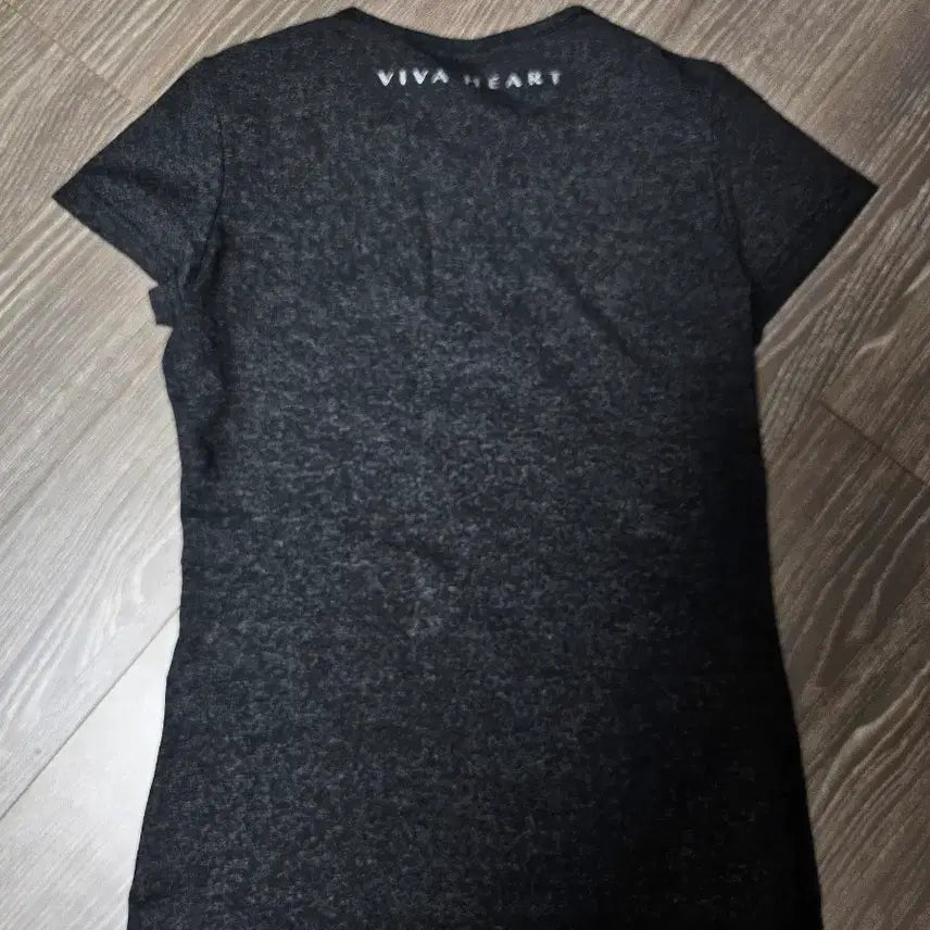 [BUNJANG] VIVA HEART Black Short Sleeve T-Shirt / VIVA HEART 블랙 반팔 티셔츠